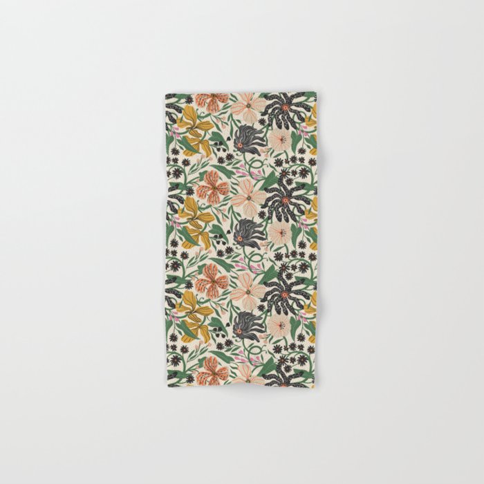 Merrick Floral - creme Bath Towel Gallery Image 1