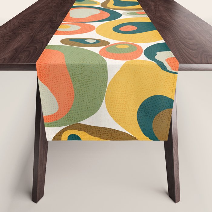 Pebbles Table Runner Gallery Image 1