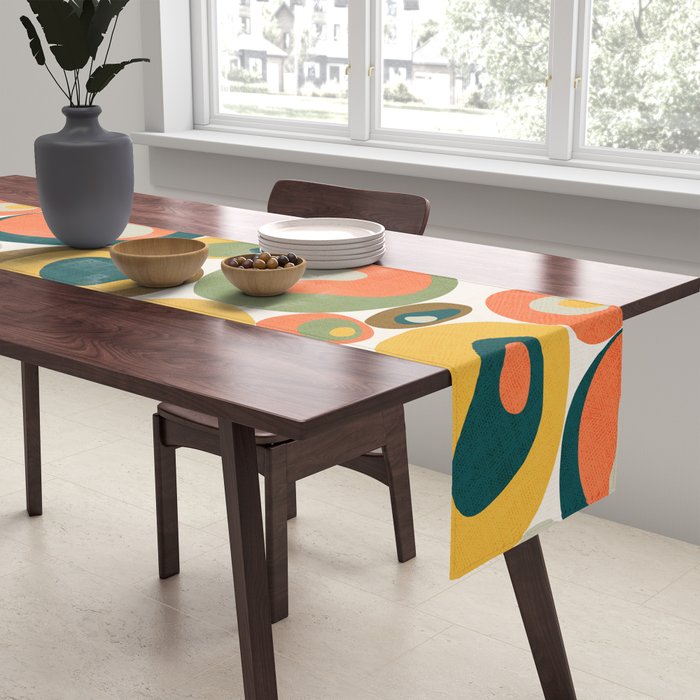 Pebbles Table Runner Gallery Image 2
