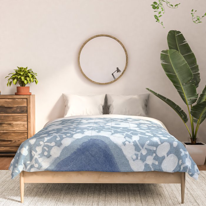 Starfish Blue and White Comforter Gallery Image 3