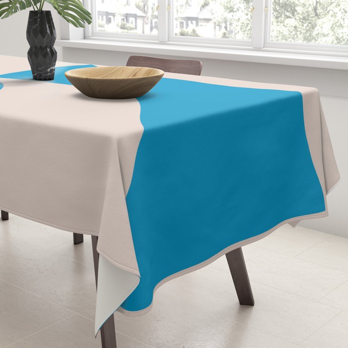 Minimalist 59 Tablecloth Gallery Image 3