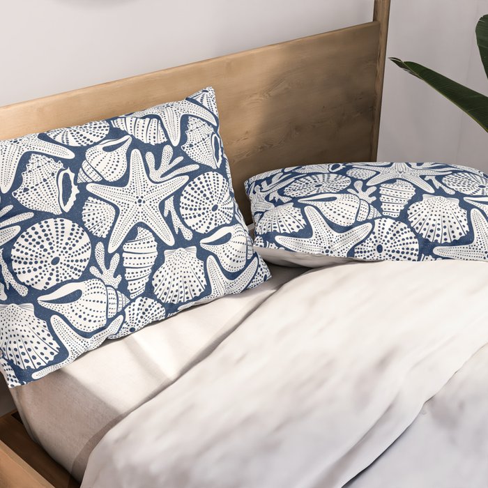 Ocean Floor Nautical Shells Navy Blue Pillow Sham Gallery Image 2