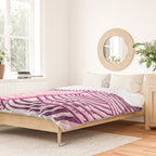Large Scale Magenta Pink Modern Eclectic Playful Red Onion Slices in Watercolor Duvet Cover Gallery Image 2