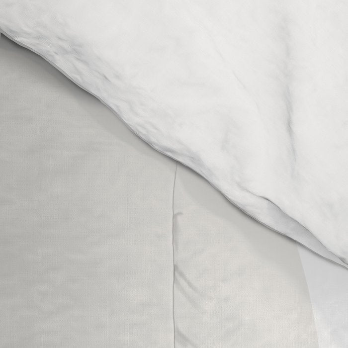 Mid Century Modern Abstract Lounge Pattern in White Comforter Gallery Image 4