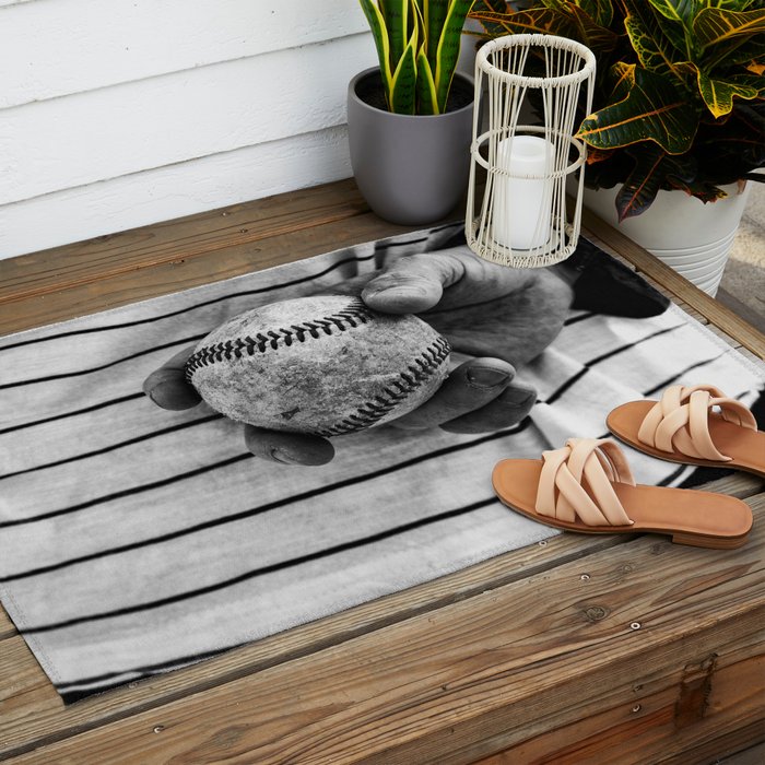 Grip on Vintage Baseball Outdoor Rug Gallery Image 2