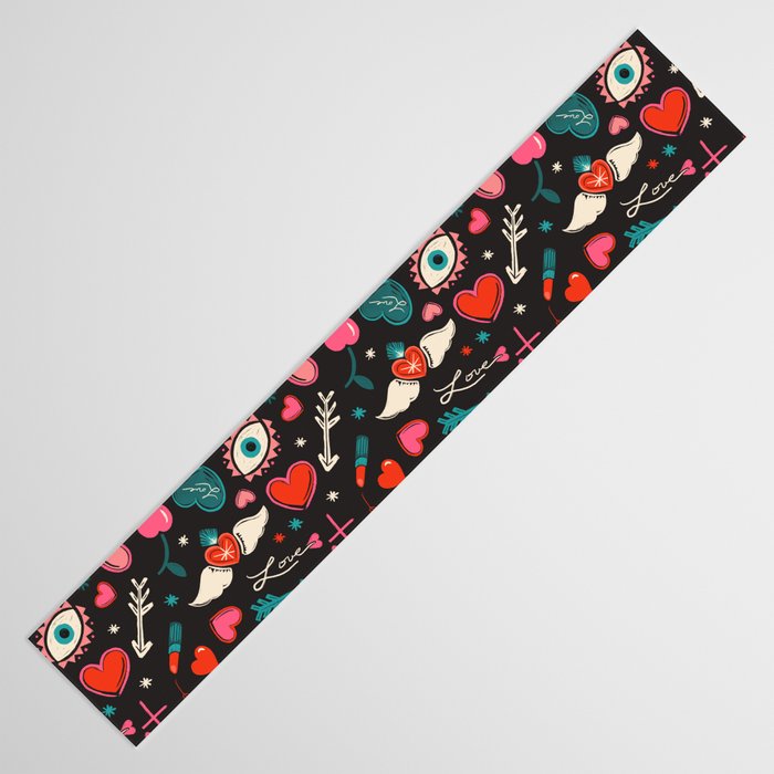Love Pop Icons Table Runner Gallery Image 3