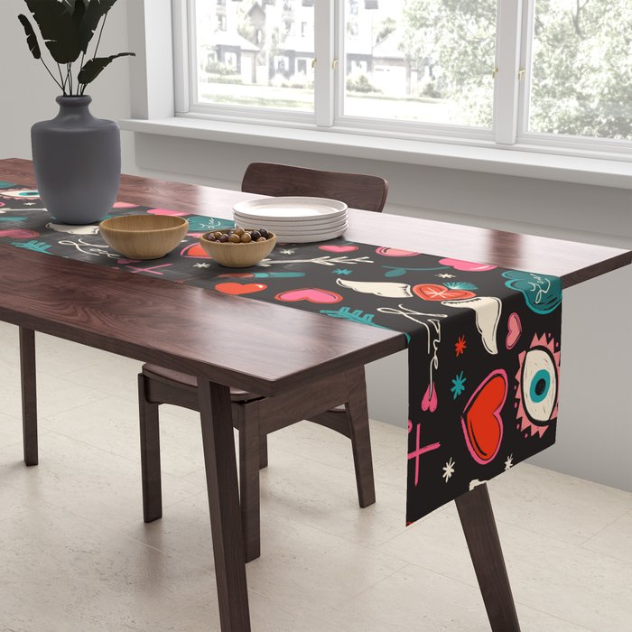 Love Pop Icons Table Runner Gallery Image 2