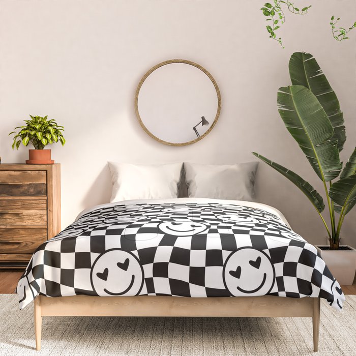 Black and white love eye face checkered pattern Comforter Gallery Image 3