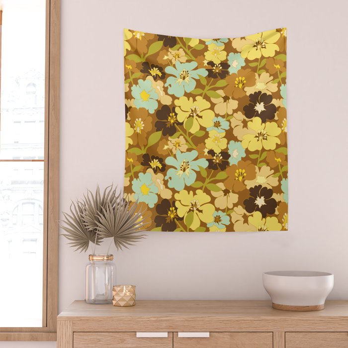 Retro Floral Pattern Wall Tapestry Gallery Image 2