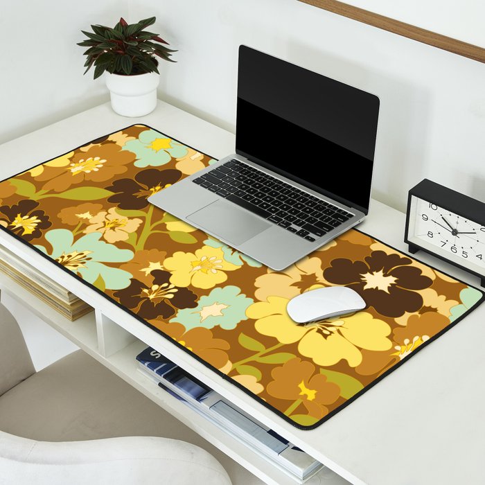 Retro Floral Pattern Desk Mat Gallery Image 2