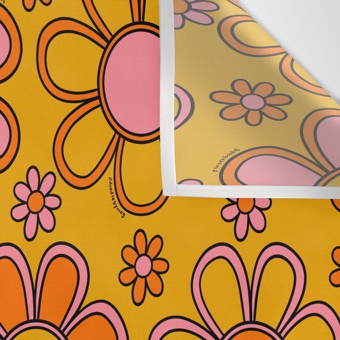 Retro Flower Print Wall Tapestry Gallery Image 3