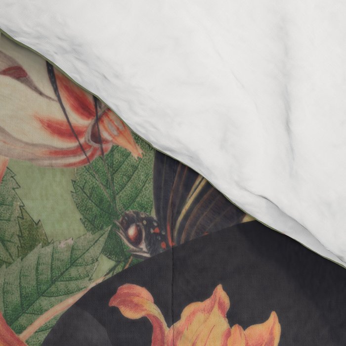 blooming kiss  Comforter Gallery Image 4