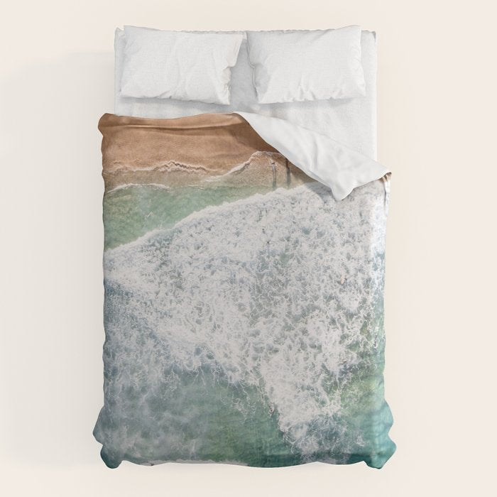 Surfing in the Ocean Duvet Cover Gallery Image 6