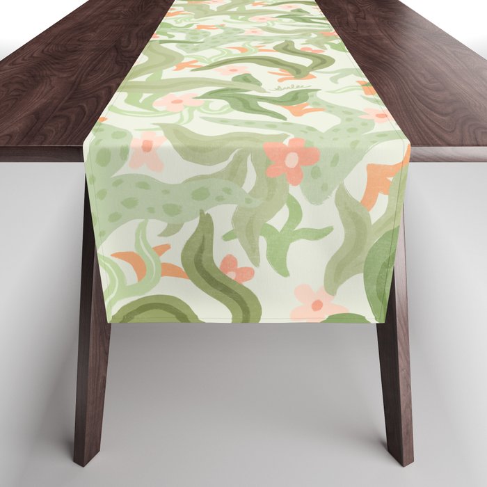 Wavy Plants Pattern Table Runner Gallery Image 1