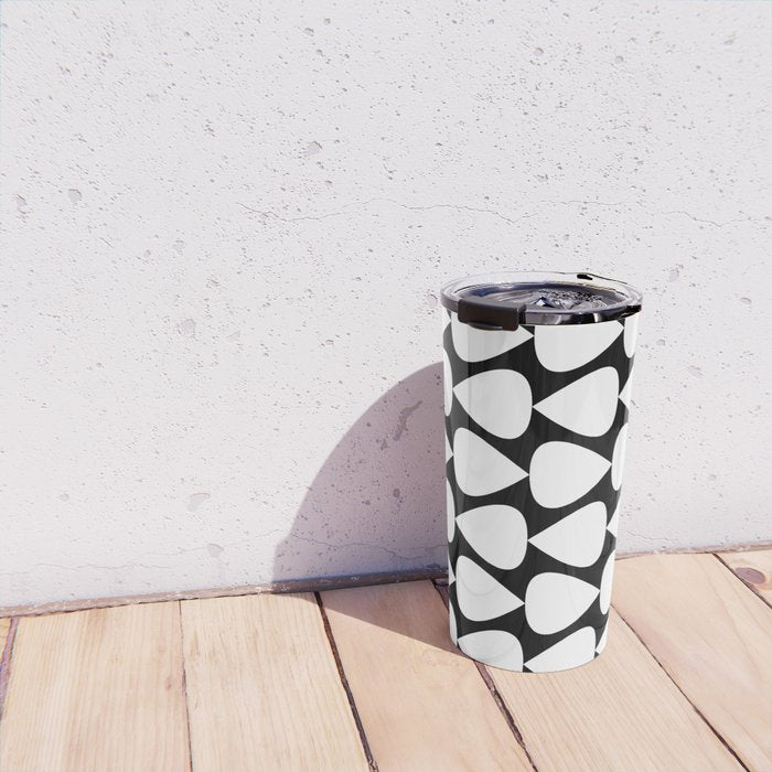 Plectrum Pattern in White and Black Travel Mug Gallery Image 4
