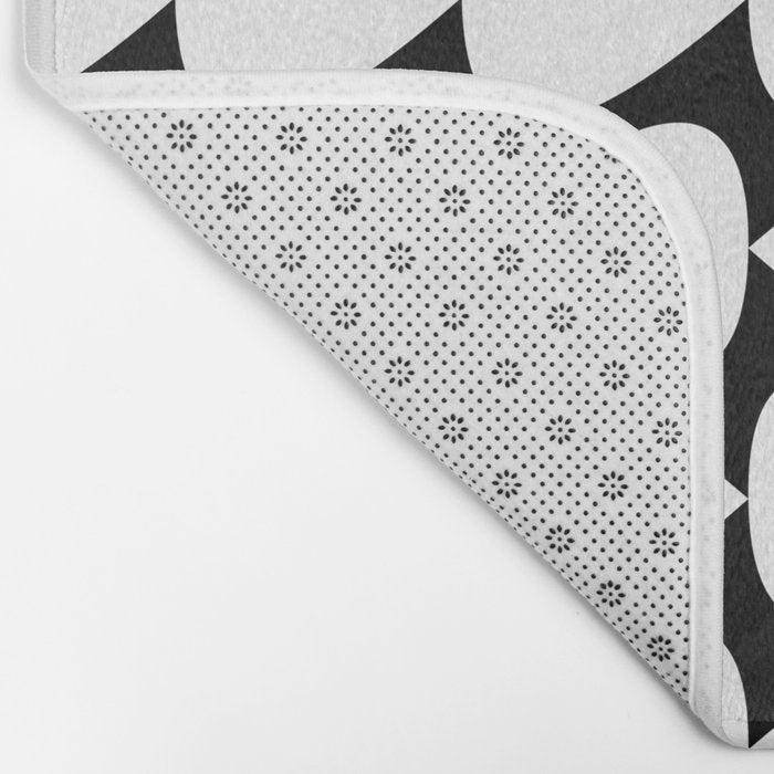 Plectrum Pattern in White and Black Bath Mat Gallery Image 2