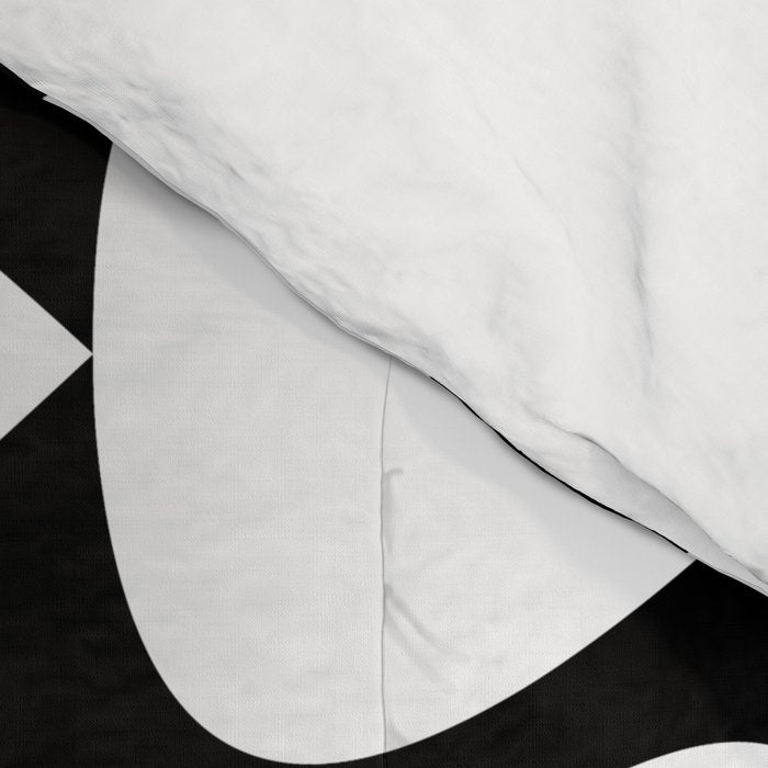Plectrum Pattern in White and Black Comforter Gallery Image 4