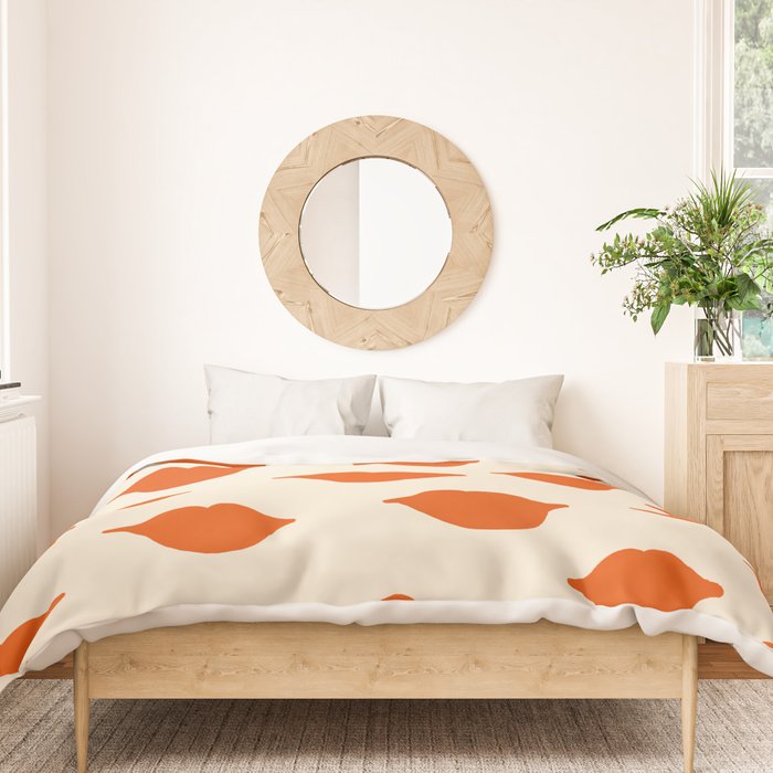 Kisses XO Duvet Cover Gallery Image 3