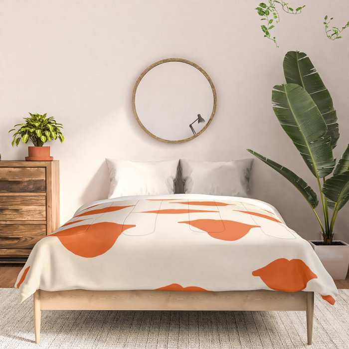 Kisses XO Comforter Gallery Image 3