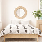 Queen (watercolor painting) Duvet Cover Gallery Image 3