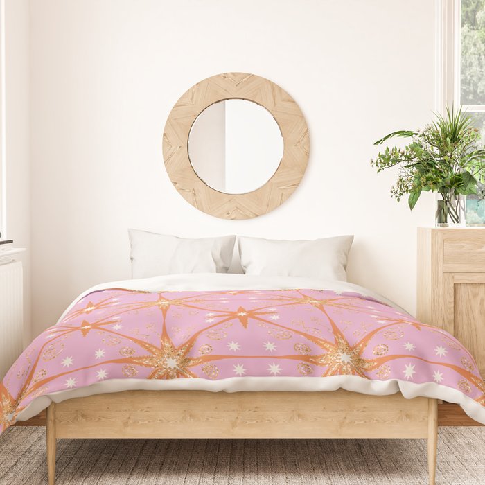Elegant Gold Starburst on Pink Geometric Pattern Duvet Cover Gallery Image 3