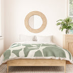Minimal Abstract Leaves 10 Duvet Cover Gallery Image 3