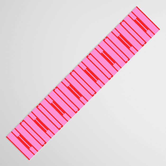 Bright Geo Chain Block Stripe Vertical Pattern Preppy Pink and Red Table Runner Gallery Image 3