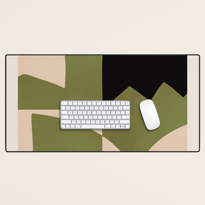 Minimalist 82 Desk Mat Gallery Image 1