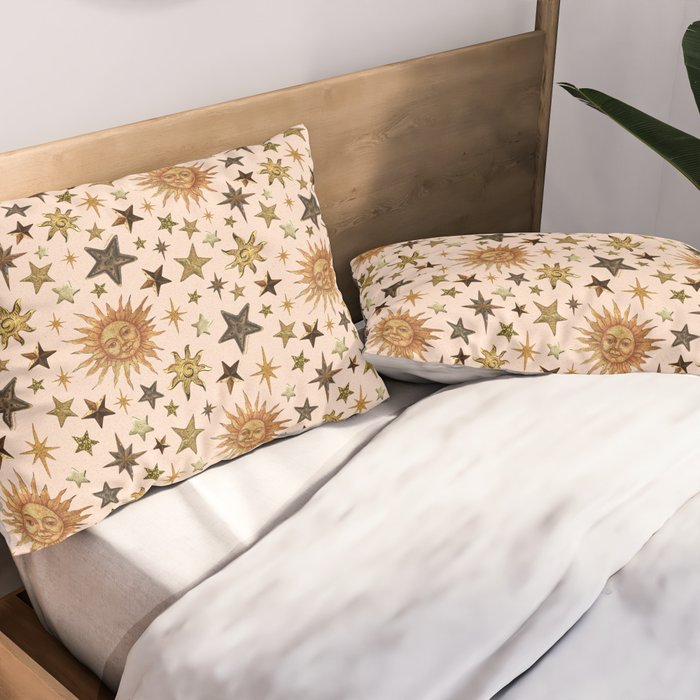 Vintage Star Collage Print in Cream Pillow Sham Gallery Image 2