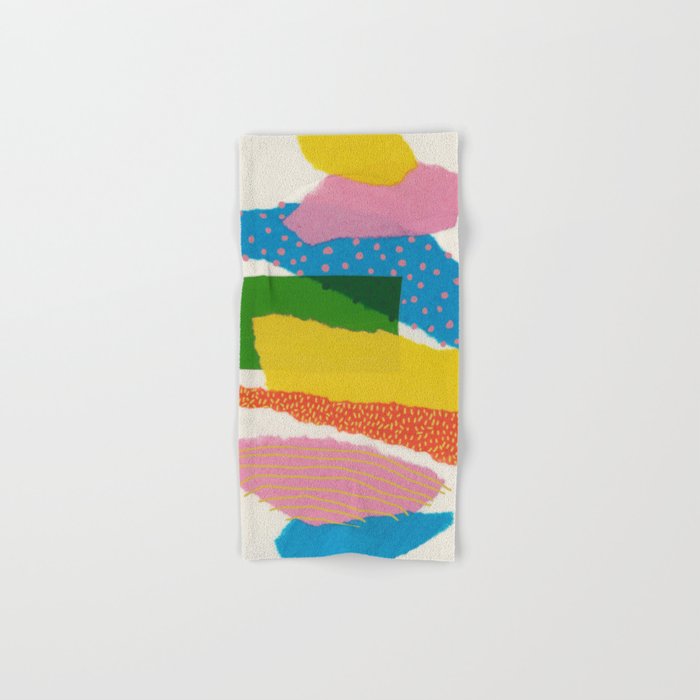 Happy Moments Bath Towel Gallery Image 1