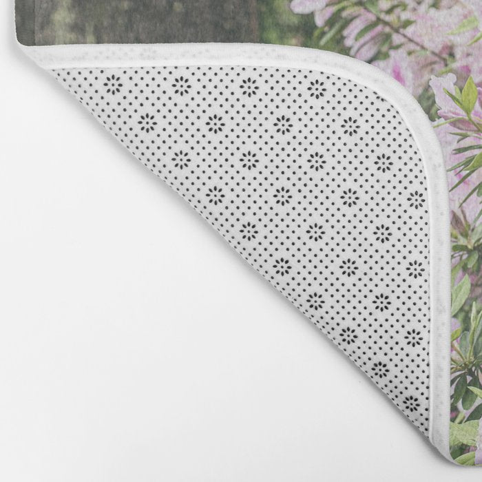 New Orleans Photography x Spring in the Garden District of New Orleans Bath Mat Gallery Image 2