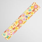 Floral pattern cream Table Runner Gallery Image 3
