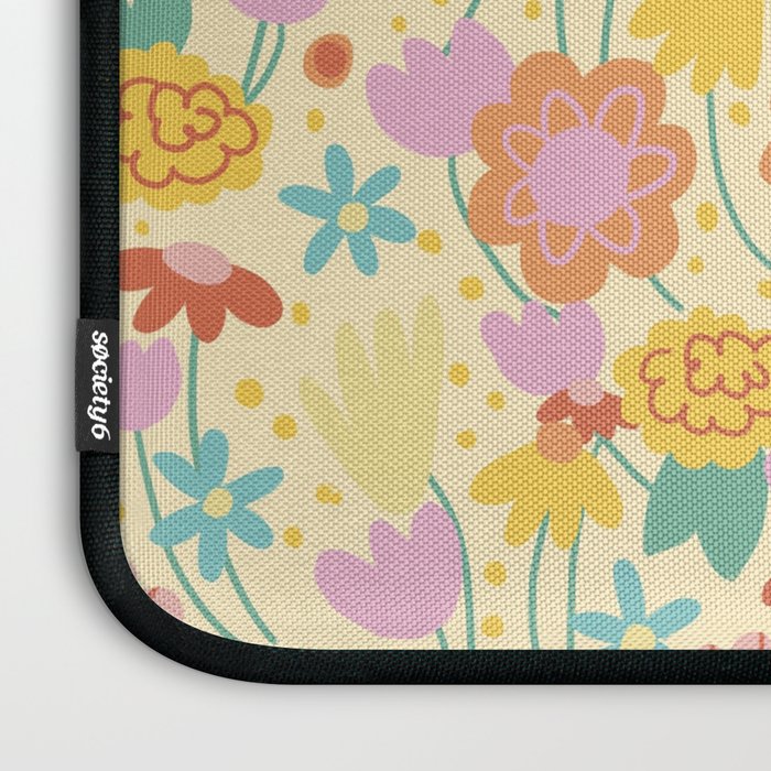 Floral pattern cream Laptop Sleeve Gallery Image 3