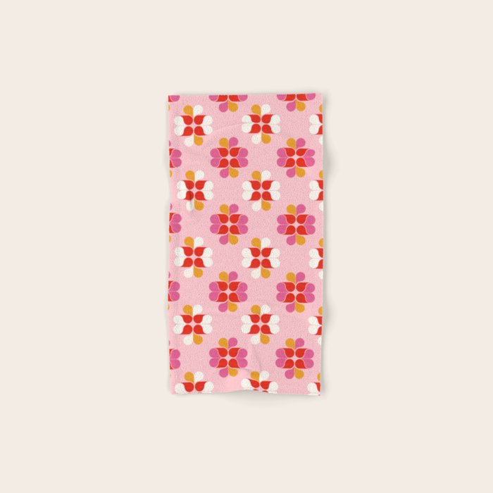 Retro Floral Pattern in Pink, Red, and Orange Bath Towel Gallery Image 1