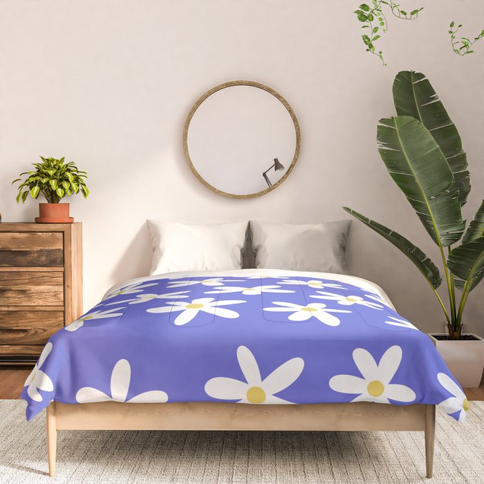 Daisies -- Blue Comforter Gallery Image 3