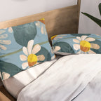 Daisy Flower Painting Pillow Sham Gallery Image 2