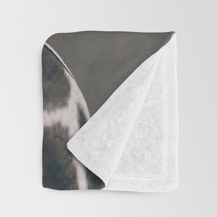 African Beauty Throw Blanket Gallery Image 3