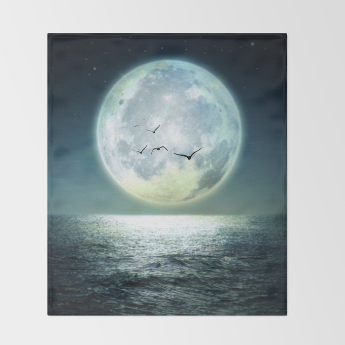 Full Moon Throw Blanket Gallery Image 2