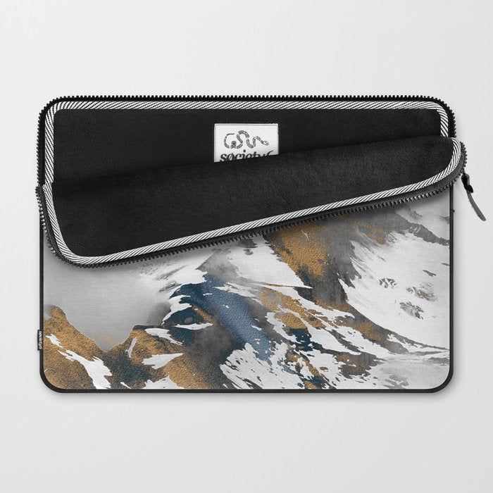 mountain 10 Laptop Sleeve Gallery Image 2