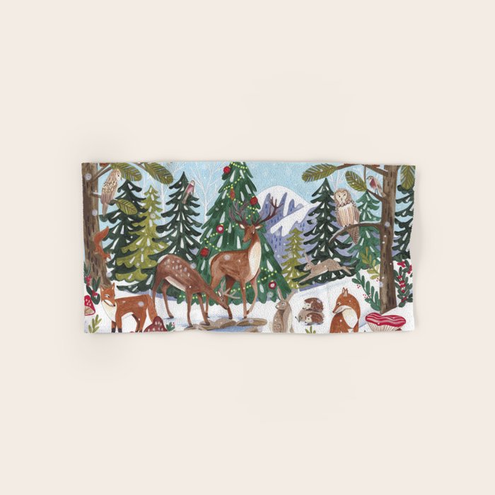 Woodland animals in the Snowy Mountain Forest Bath Towel Gallery Image 1