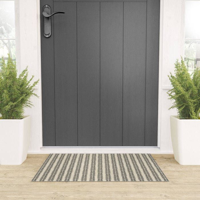 Small Black and White Arrowheads Welcome Mat Gallery Image 3