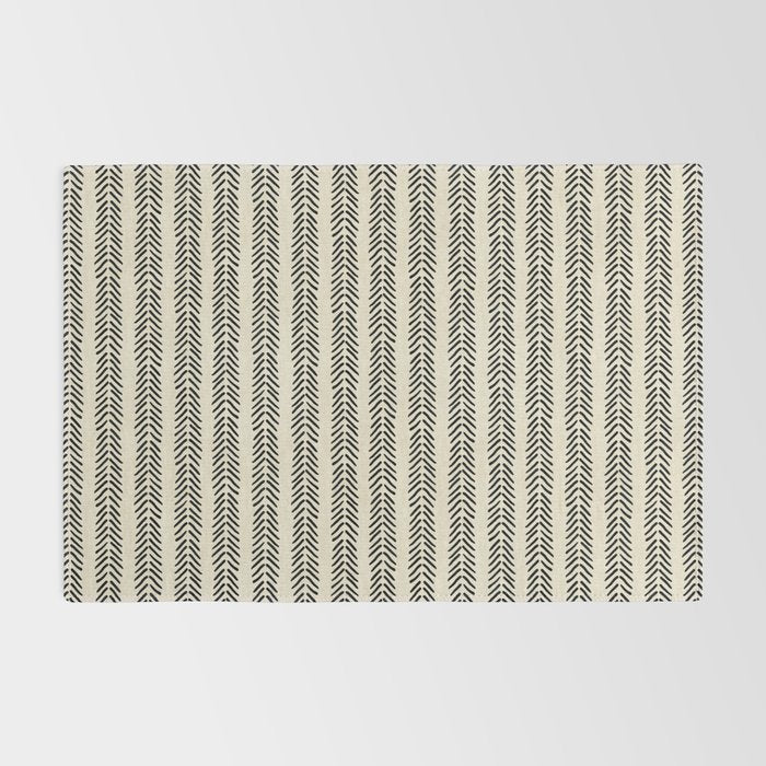 Small Black and White Arrowheads Rug Gallery Image 2
