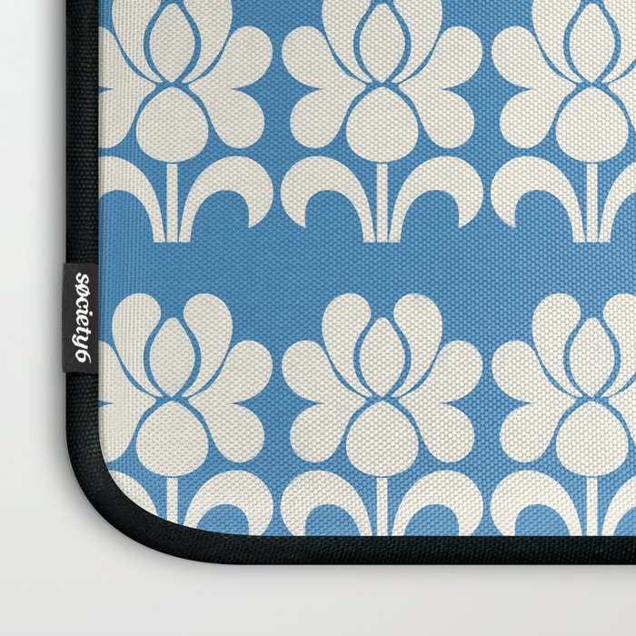 Charming Nostalgia Vintage Floral Design Laptop Sleeve Gallery Image 3