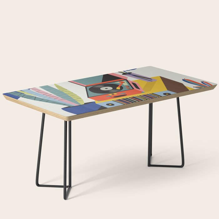 Chill out Saturday Coffee Table Gallery Image 1
