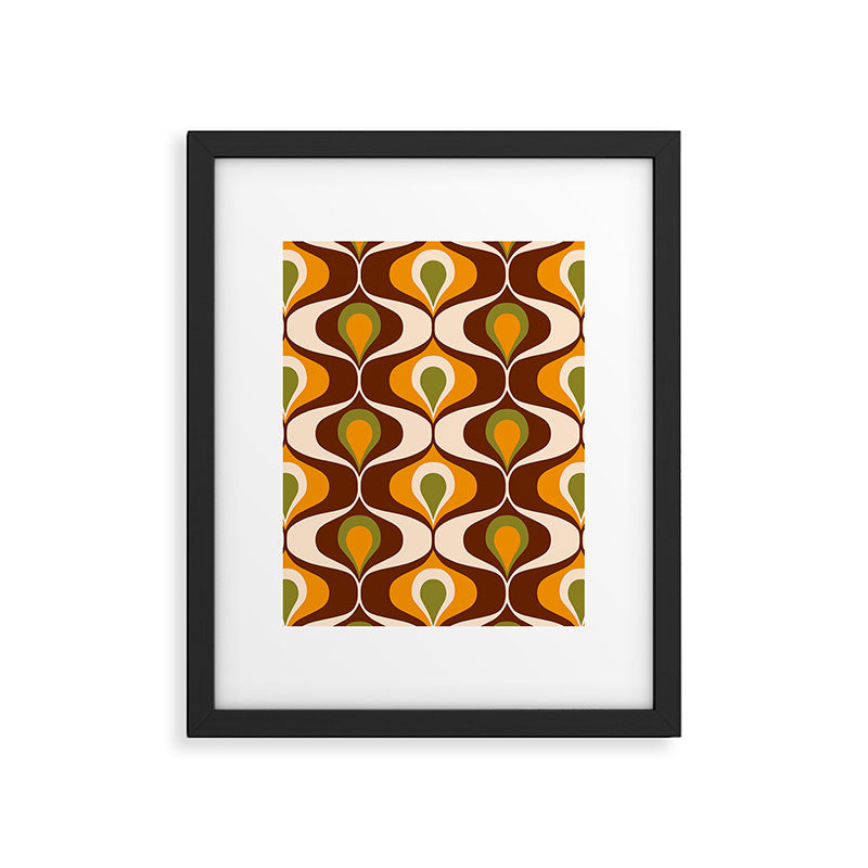 Retro 70s ovals op-art pattern brown, orange Framed Art Print Gallery Image 6