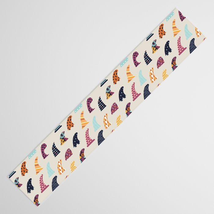 Single fin Table Runner Gallery Image 3