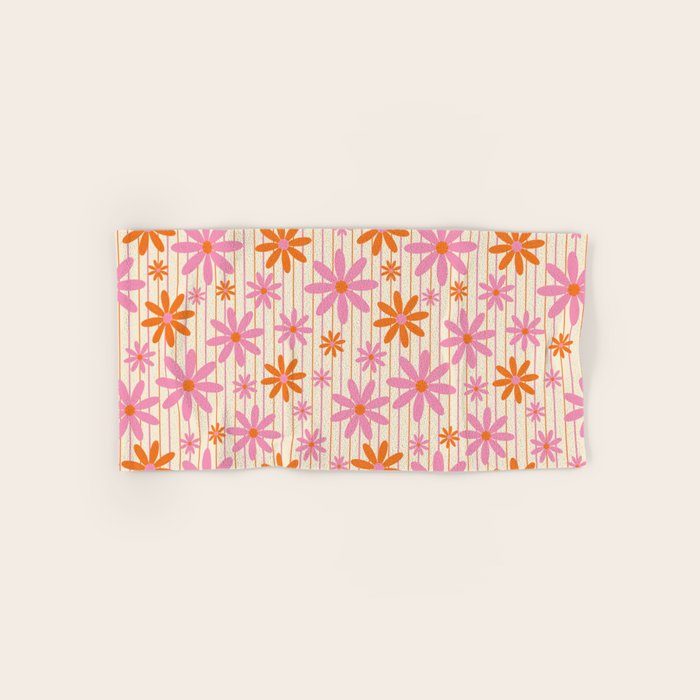  Retro 70s Groovy Daisy Pattern with Stripes, Hot Orange and Pink Bath Towel Gallery Image 1