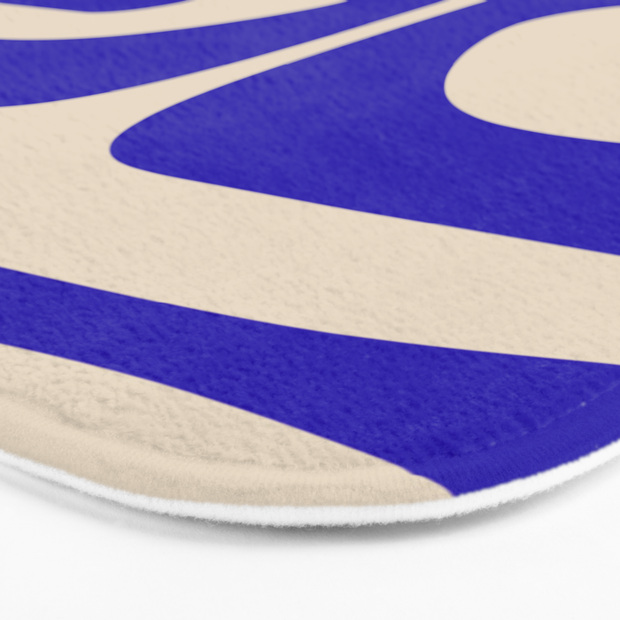 Mid Century Modern Piquet Abstract Pattern in Cobalt Blue and Beige Bath Mat Gallery Image 3