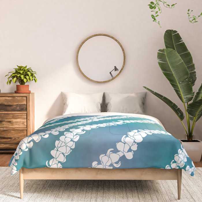 Puakenikeni single lei art on blue Comforter Gallery Image 3