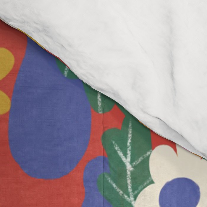 Evelyn red Comforter Gallery Image 4